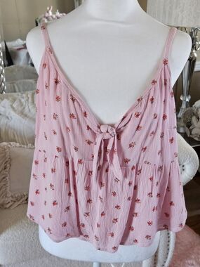 Hollister Pink Floral Tie-Front Camisole